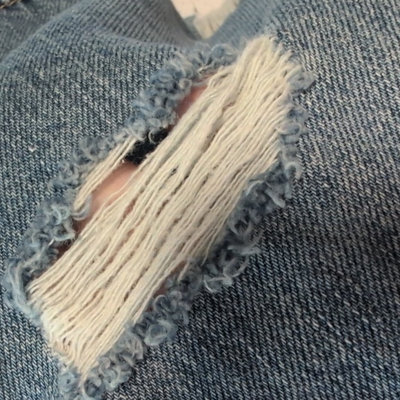 We the Free Distressed Denim Mini Skirt Raw Hem Size 25 - Picture 9 of 10